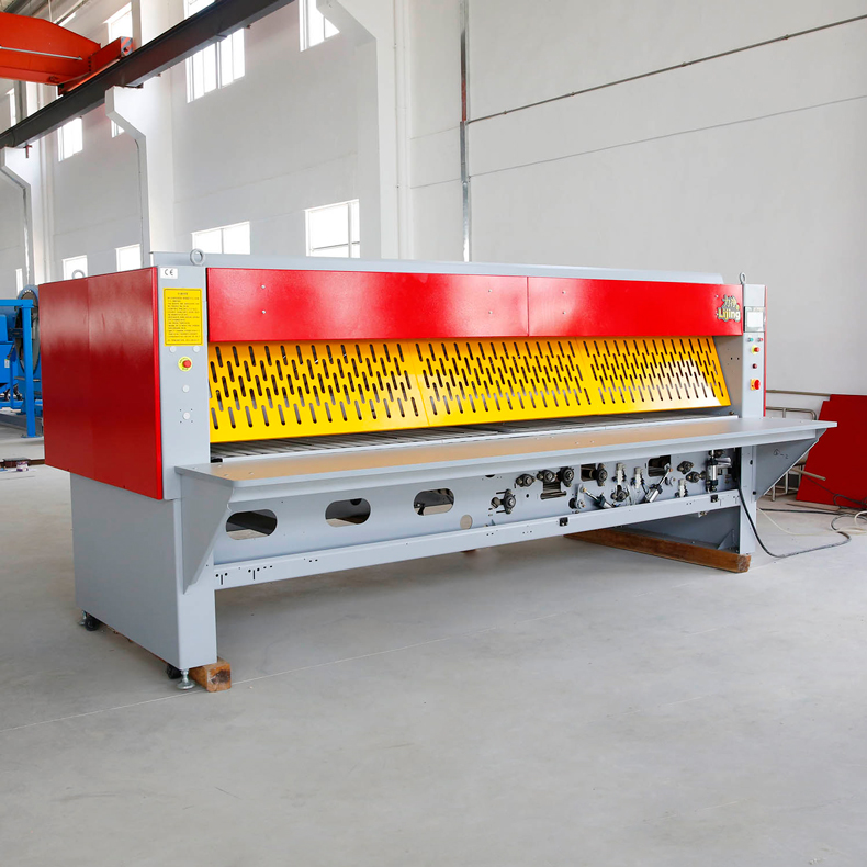 
		布草折叠机是有哪些结构组成？？？？？？
		